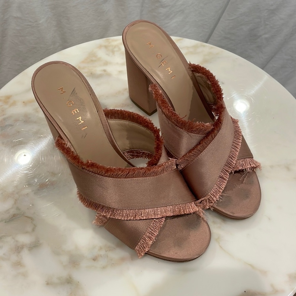 M Gemi Block Heels